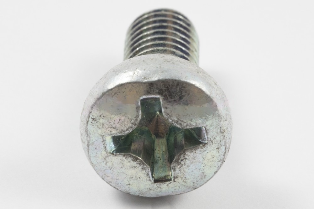 Винт М8 х 16