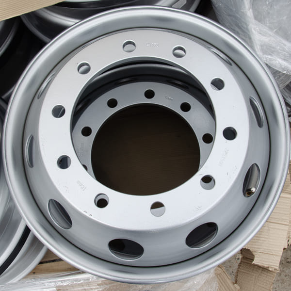 7.50*22.5 ET152 10*335 D281 SRW серебристый внут/вент.