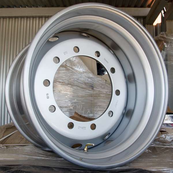 11.75*22.5 ET120 10*335 D281 14мм SRW серебристый с вент.