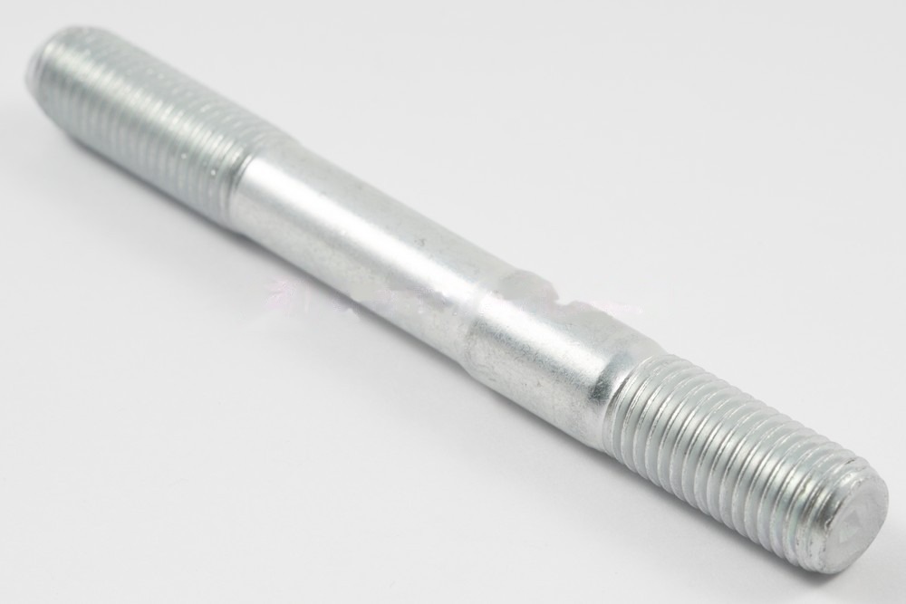 Шпилька М10х1,25х70 КАМАЗ коромысла