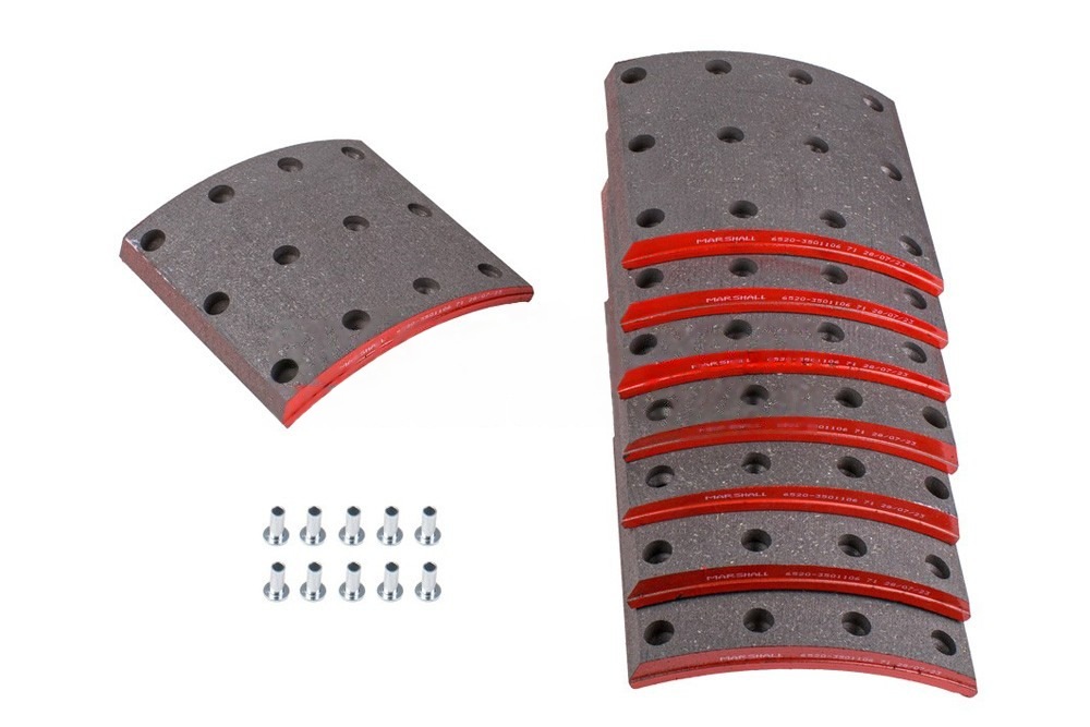 Накладки тормозные комплект (ном.) (с заклеп.) (12 отв.) о.н. 6520-3501106 (M2149959)